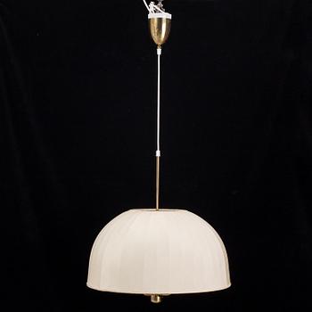 Hans-Agne Jakobsson, a ceiling light.