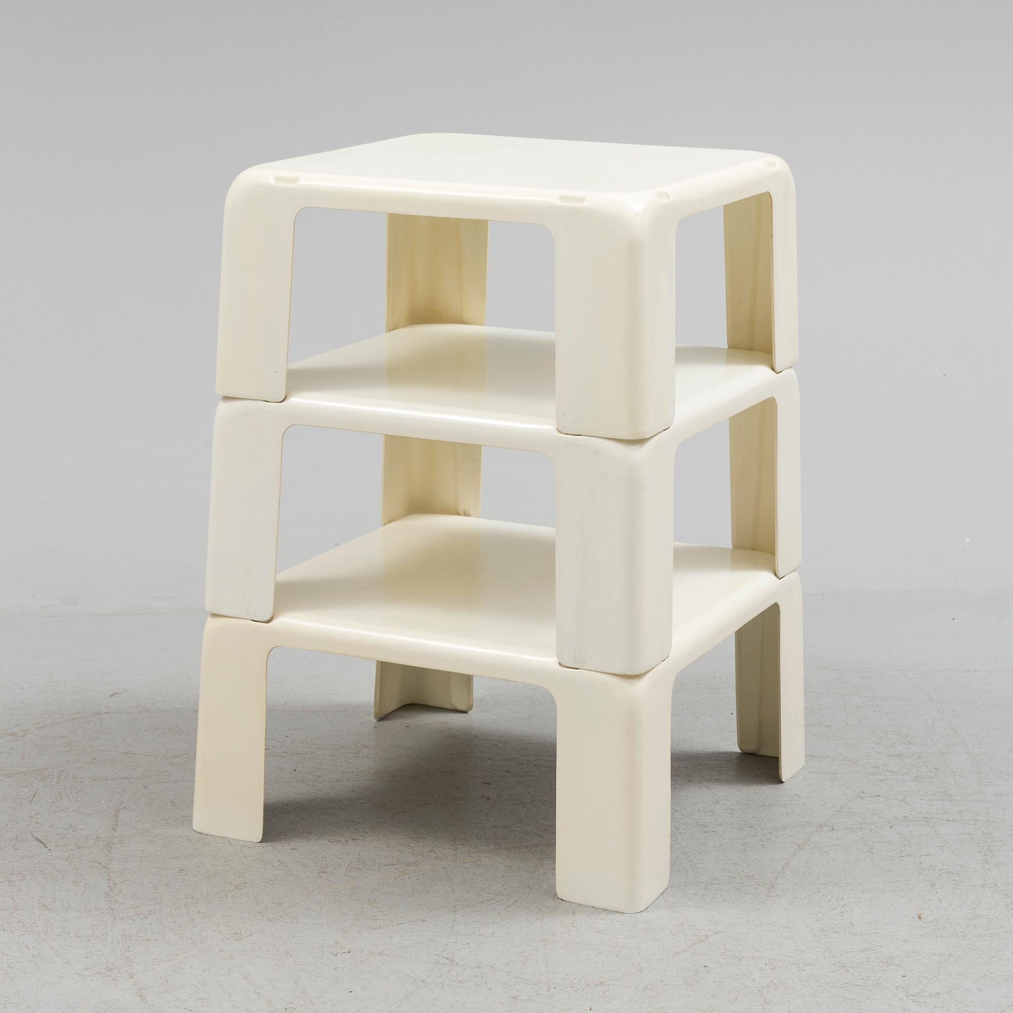 MARIO BELLINI, a set of three plastic coffee tables from C&B, Italy, second half of the 20th century.