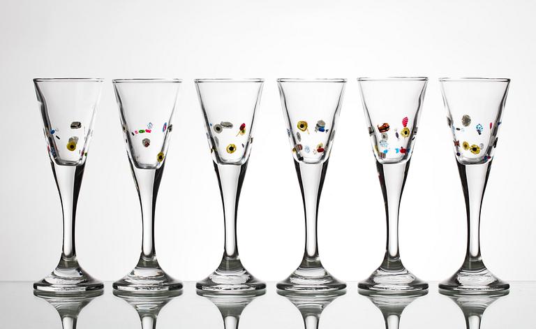 SNAPSGLAS, 6 st, glas, Anne Nilsson, Orrefors, sign o dat -01.