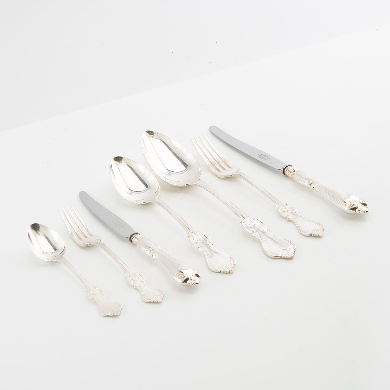 Cutlery, 86 dlr "Olga" silver CG Hallberg Stockholm 1950s.