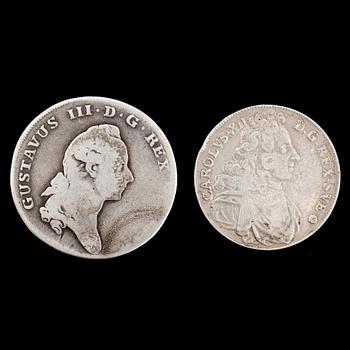 MYNT, 2 st, silver, 1700 och 1776.