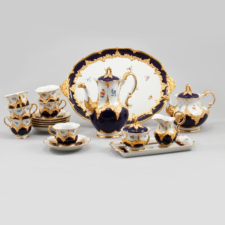 KAFFESERVIS, 12 delar, porslin, Meissen, 1900-tal.