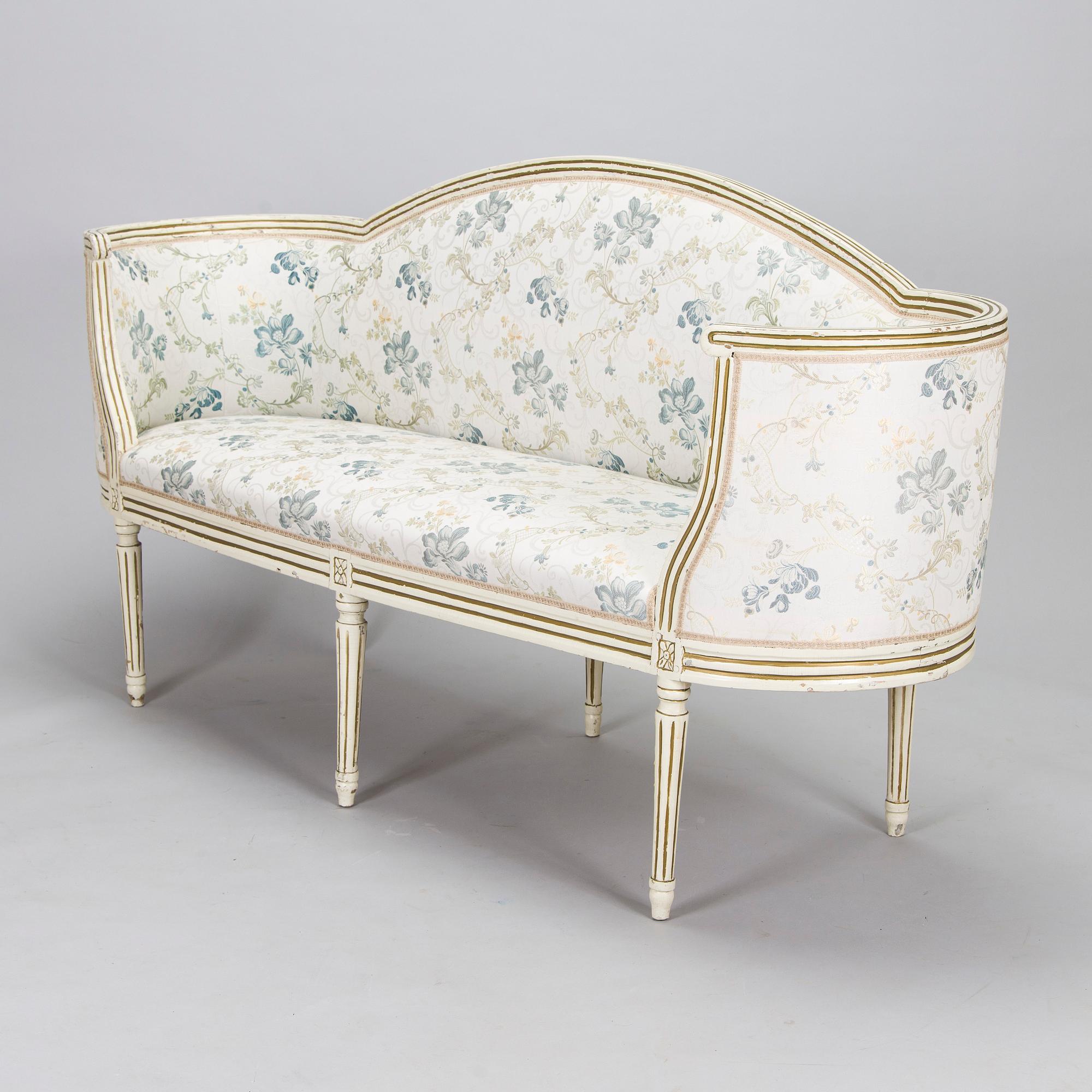 A Gustavian sofa, early 19th century.