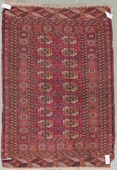 MATTA. Antik, Tekke, Turkmen. Ca 168x115 cm.