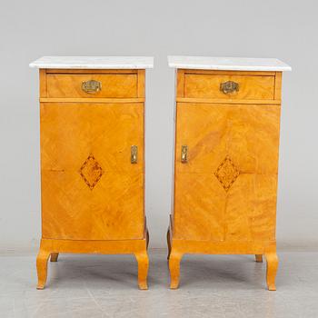 SÄNGBORD, ett par, 1900-talets första hälft.