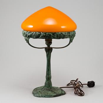 A bronze table light from Böhlmarks, 1907-24.