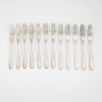 A set of twelve silver forks, model 'Svensk spetsig', CG Hallberg, Stockholm, 1922.