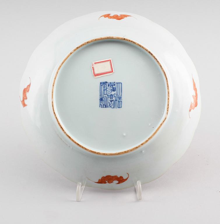 FAT, porslin, Kina, sent 1800-tal.