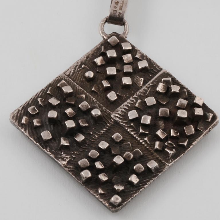 COLLIER, silver, Gustav Dahlgren & Co, Malmö, 1970. Vikt 38,7 gram.