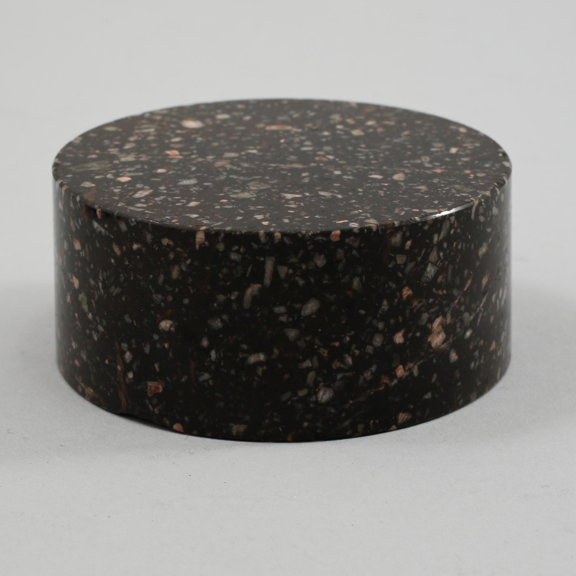 SALTKAR, porfyr, 1800-tal.