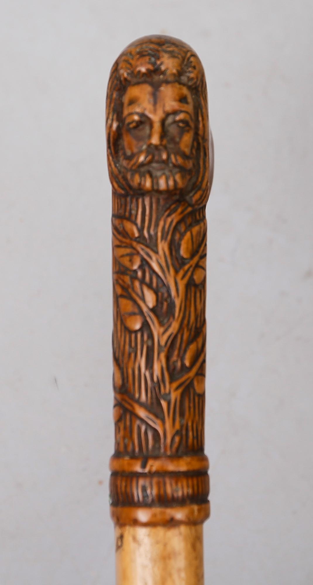 VANDRINGSSTAV OCH TVÅ KÄPPAR, trä, 1800-tal.