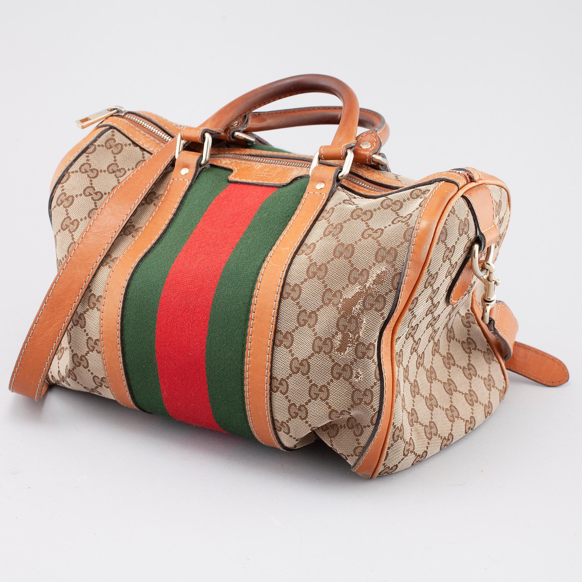 GUCCI, a bag.