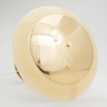 PAAVO TYNELL, TABLE LAMP. Model 5061. Taito/Idman. 1940/50s.