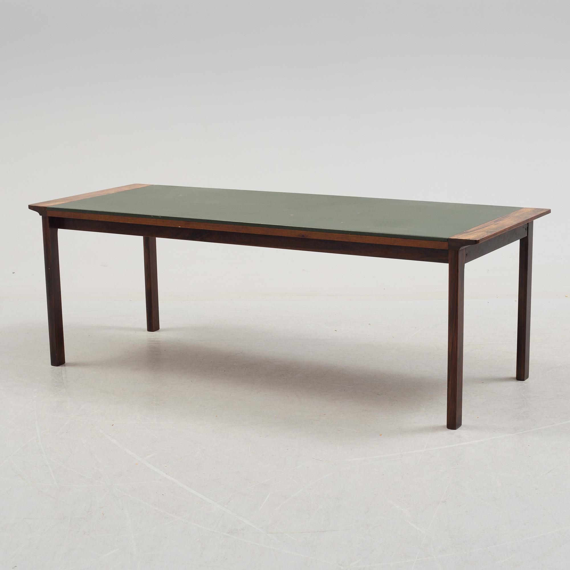A 1960's Danish sofa, with 2 easy chairs and 2 tables by Glostrup.