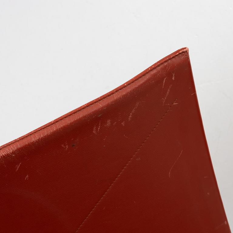 Poul Kjaerholm, Fåtöljer, ett par "PK22", för Fritz Hansen, Danmark 1997.