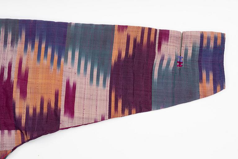 A woman’s Chapan, silk and cotton Ikat, Central Asia, 1880s.