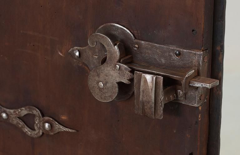 VÄGGSKÅP, barock, 1700-tal.