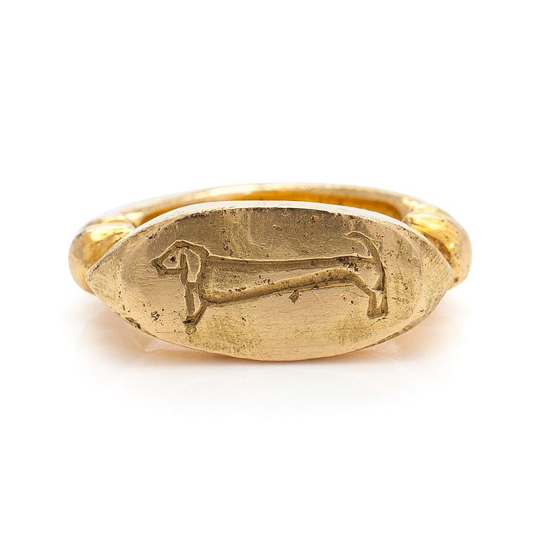 Jaana Lehtinen, ring, 18K gold, A. Tillander, Helsinki 1994.