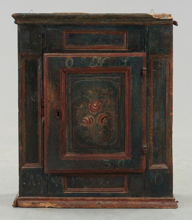 HÄNGSKÅP, allmoge, 1800-tal.