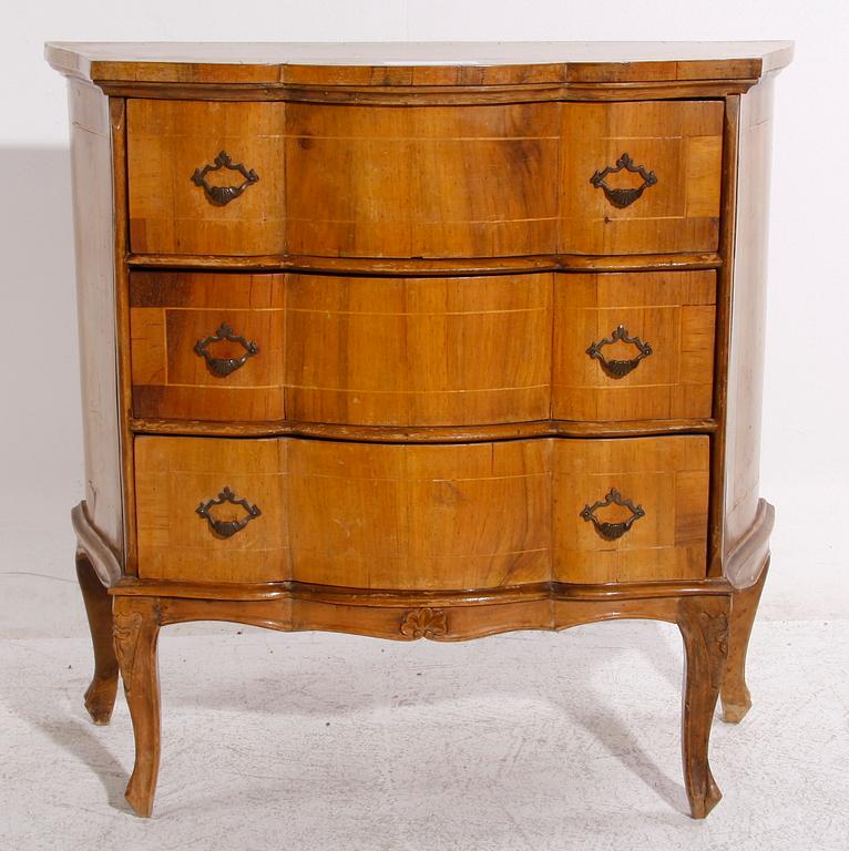 BYRÅ, rokokostil, 1900-tal.