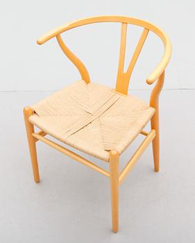 KARMSTOL, "Y-stolen", Hans J. Wegner, Carl Hansen & Son, Danmark, 1900-talets slut.