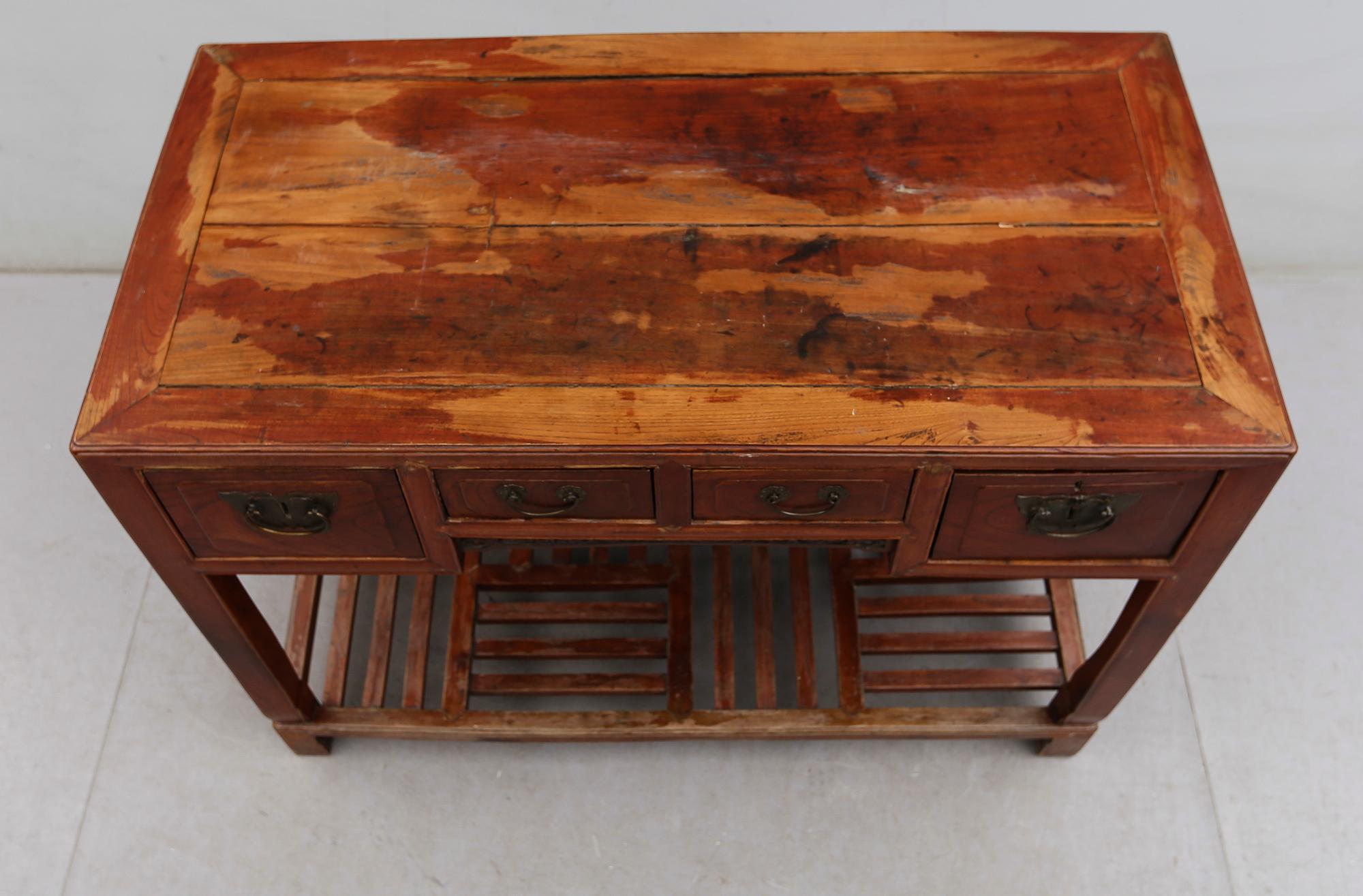 SKRIVBORD, Kina, 1800-talets andra hälft.