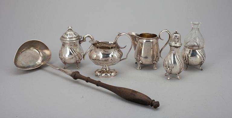 PARTI SILVER, 6 delar, Finland 1837-1925. Silvervikt tot. ca 470 g.