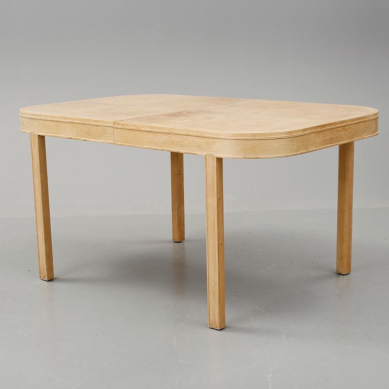 MATGRUPP, 9 delar, Uno Åhrén, Firma Svenskt Tenn / Svenska Möbelfabrikerna Bodafors, 1900-talets första hälft.
