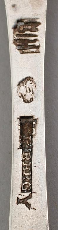 MATSKEDAR, 1 par, silver, Samuel Lyberg, Borås 1781. Vikt ca 103 gram.