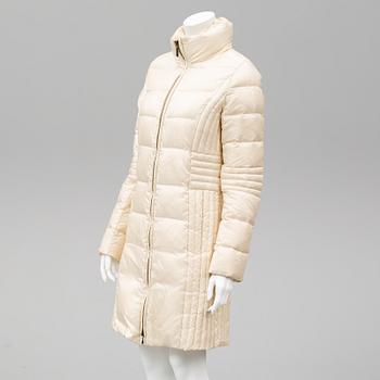 MAX MARA, täckkappa, fransk storlek 38.