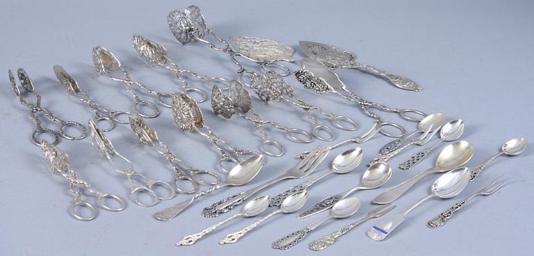 PARTI SILVER, 68 delar, ca 970 g.