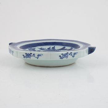 Stekfat samt värmefat, porslin, Kina, Jiaqing (1796-1820).