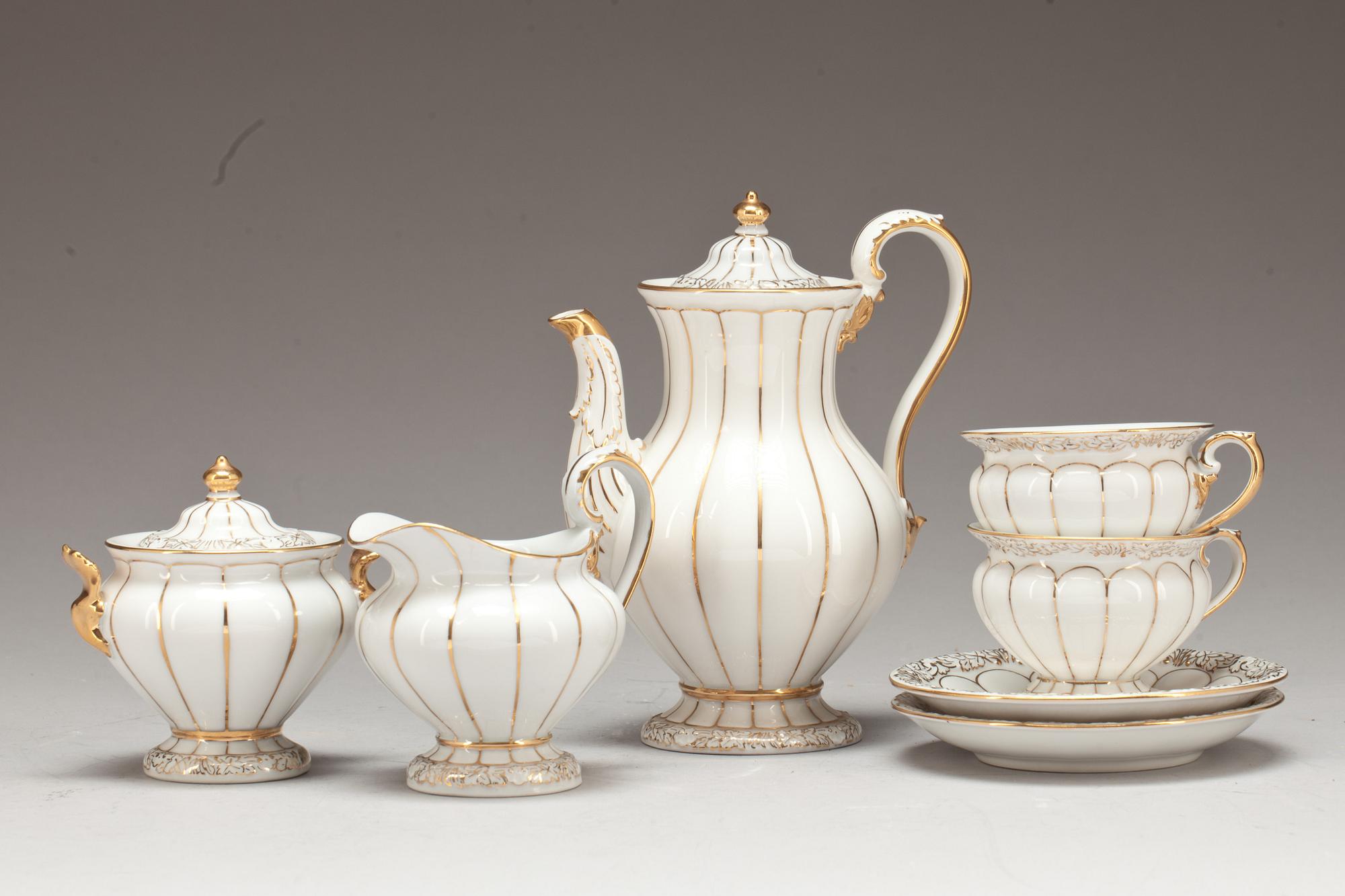 SERVISDELAR, 5 st. Porslin, Meissen. 1900-tal.