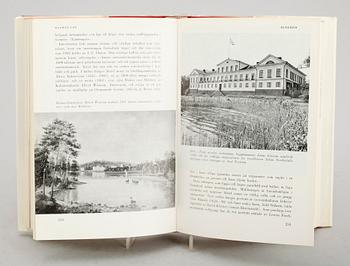 BÖCKER: Slott och Herresäten i Sverige, Allhems förlag, 1968/71, 5 vol.