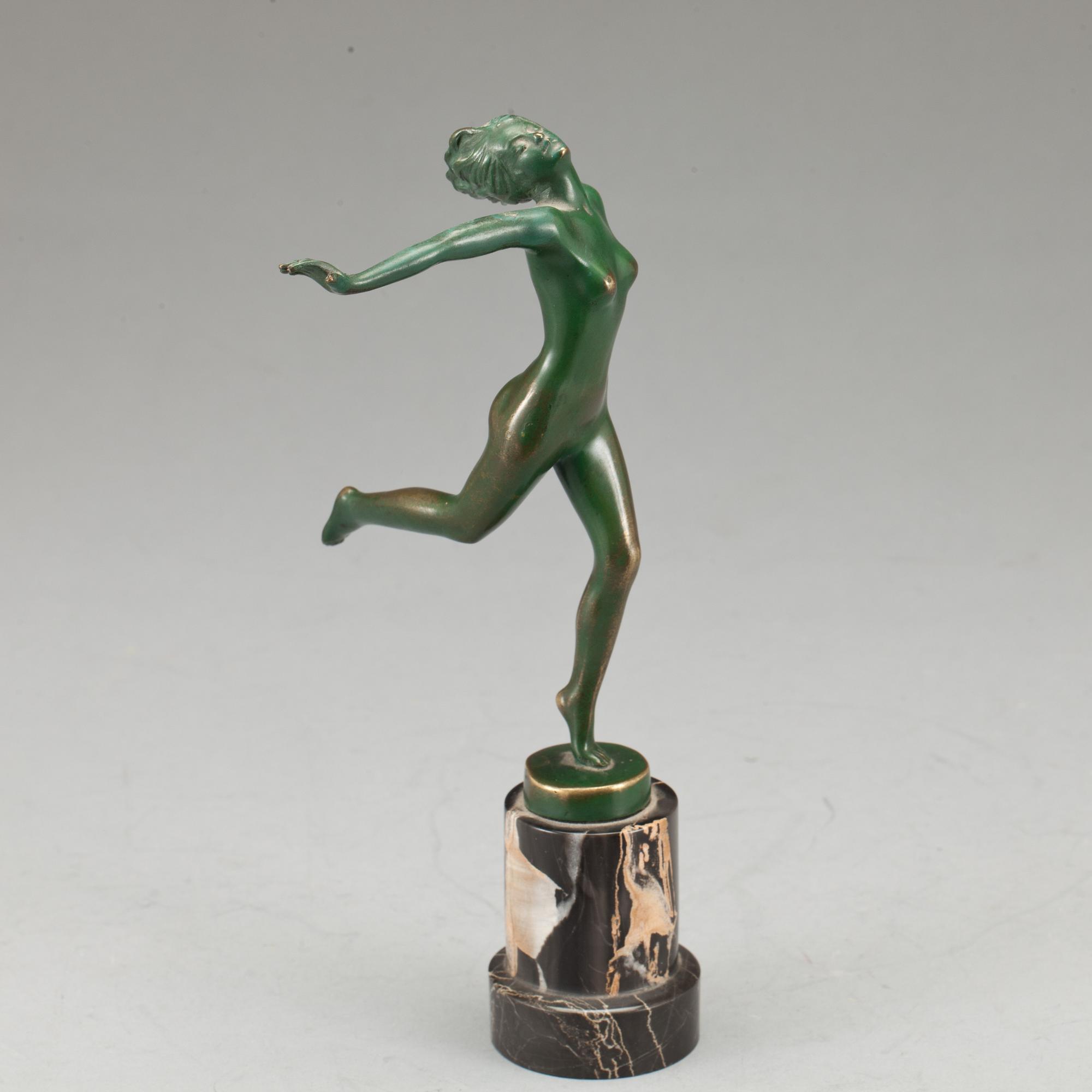 JOSEF LORENTZL, skulptur, signerad, grönpatinerad, brons.