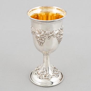 Wine glass/chalice, sterling silver, 20th Century.