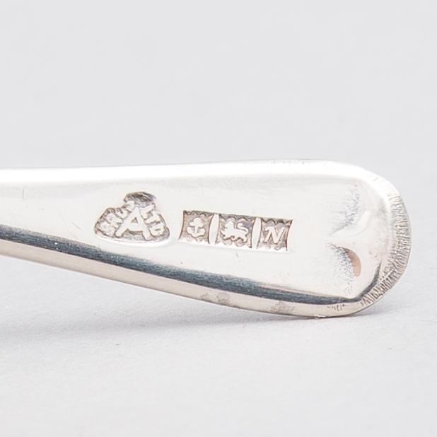 An 8-piece spice set in silver, Adie Brothers Ltd, Birmingham, England 1961-1962.
