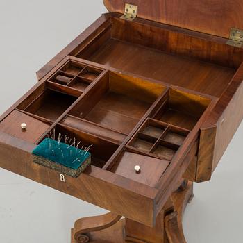 (SEWING) TABLE, 19th century.