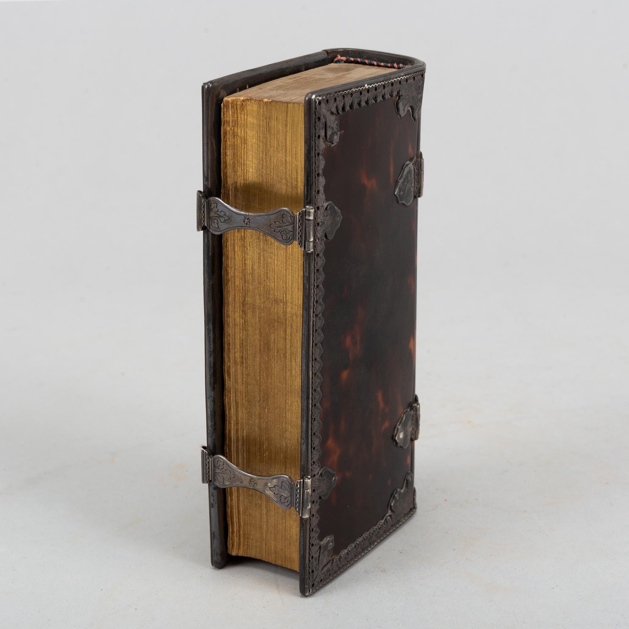 Silverskott skölpadd-band från 1700-talet, (1 vol.).