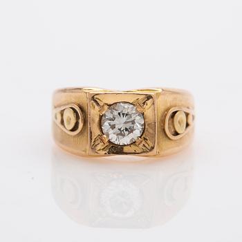 Ring, 18k gold with brilliant-cut diamond.