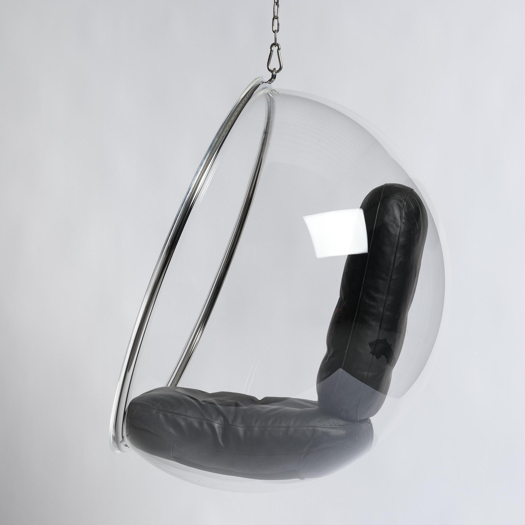 Eero Aarnio, hängfåtölj, "Bubble Chair", Eero Aarnio Originals, Finland, efter 2016.