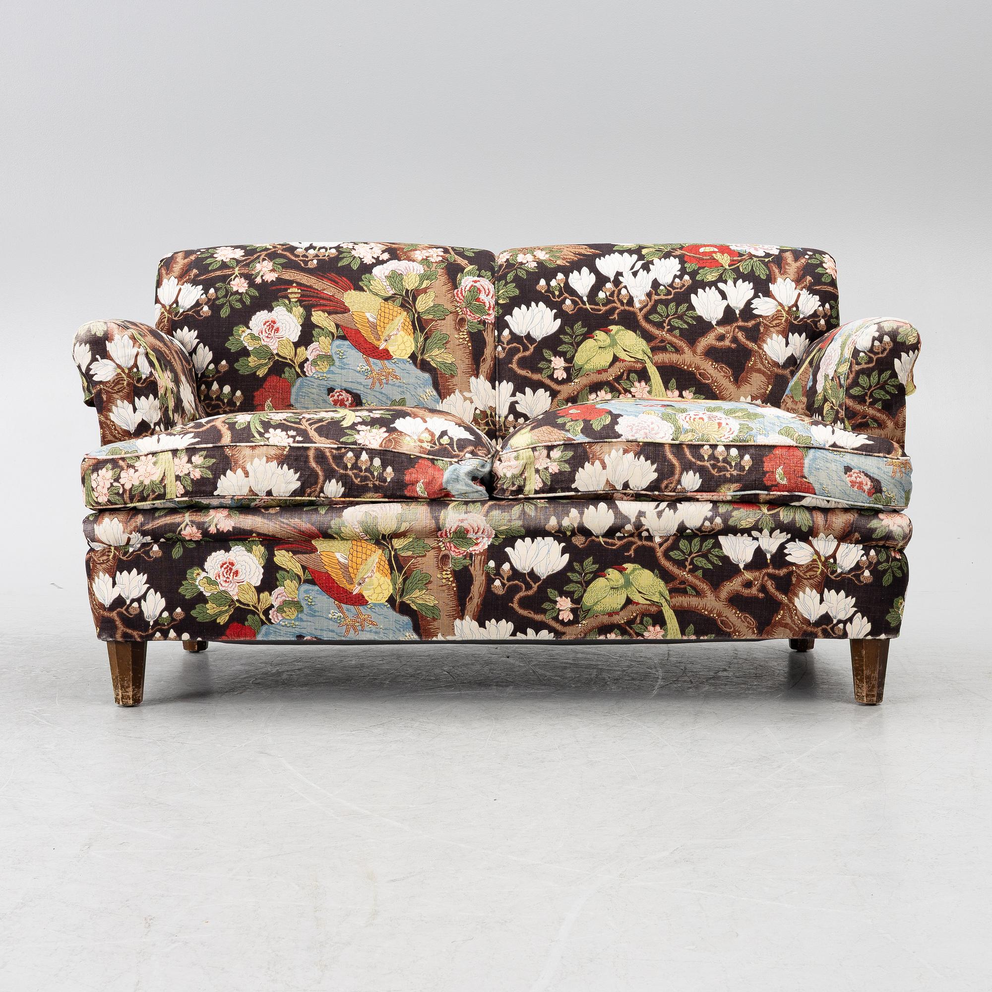 Josef Frank, sofa, model B 678, Svenskt Tenn, mid 20th century.