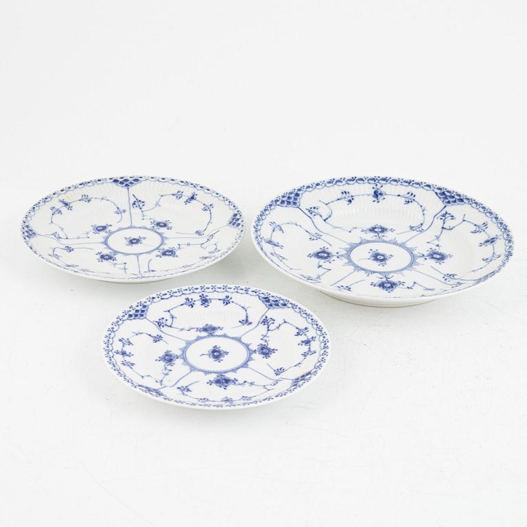 Royal Copenhagen, 125 porcelain service parts, 'Musselmalet Half Lace and Full Lace', Denmark.