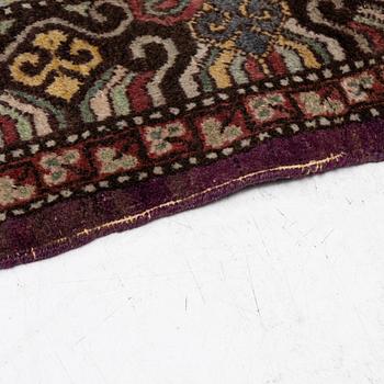 A semi-antique carpet, probably Samarkand, c. 264 x 184 cm.