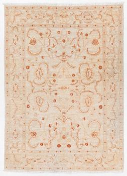 A Ziegler Design rug, c. 225 x 165 cm.