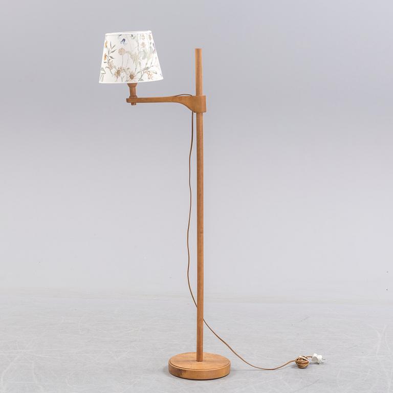 CARL MALMSTEN, a 'Staken' floor lamp.