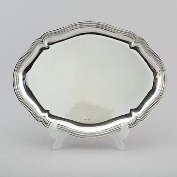 SERVERINGSFAT, silver, otydliga svenska stämplar 1912. Vikt 1295 g.