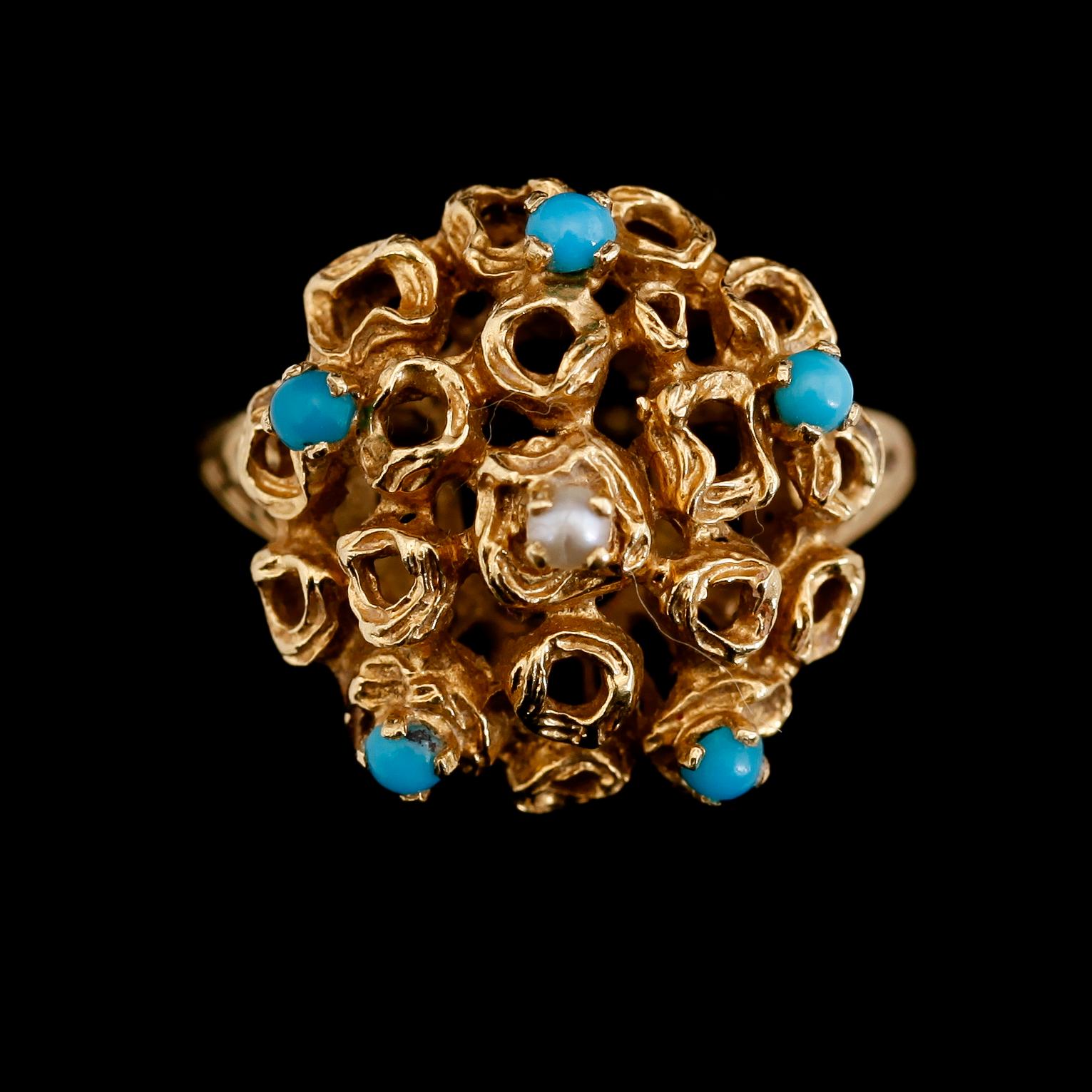 RING, 18K guld, turkoser och mindre odlad pärla.