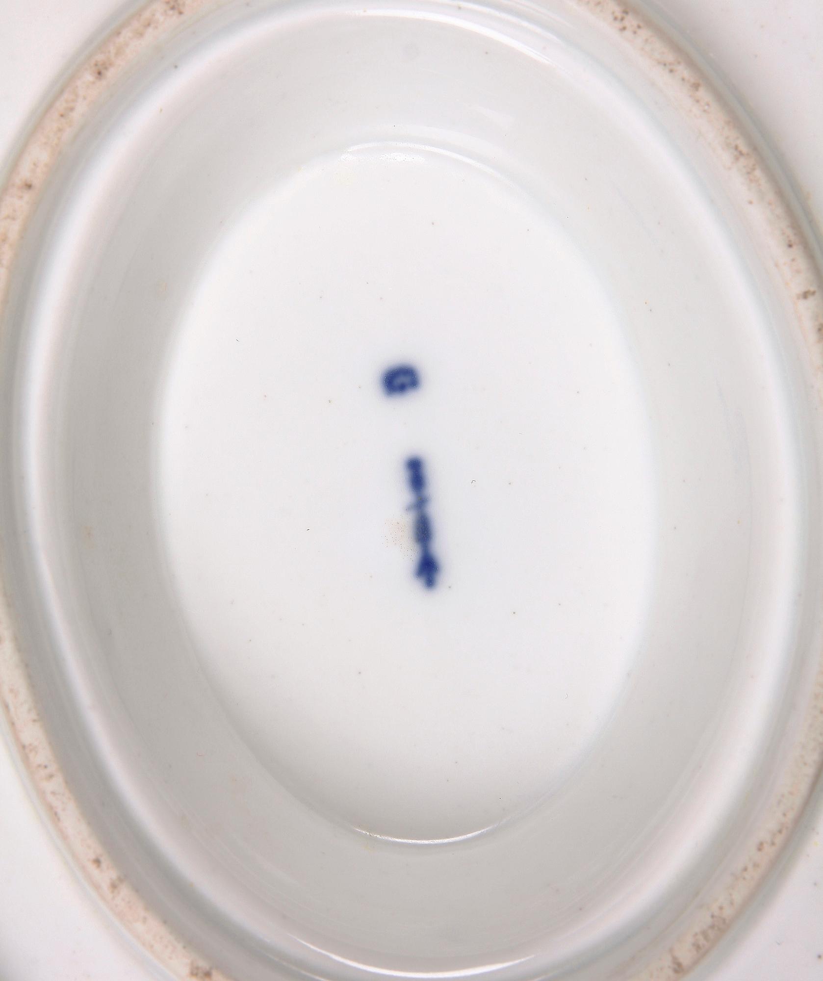 SÅSSKÅL, porslin, rokokostil, Berlin, omkring 1900.