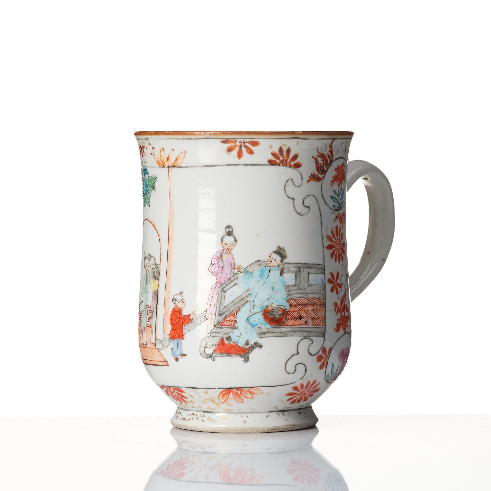 Mugg, porslin. Qingdynastin, 1700-tal.